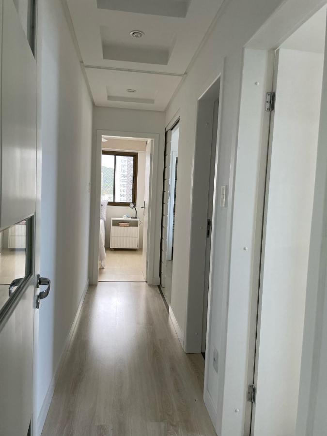 Apto Pe Na Areia Com Linda Vista Da Roda Gigante Apartamento