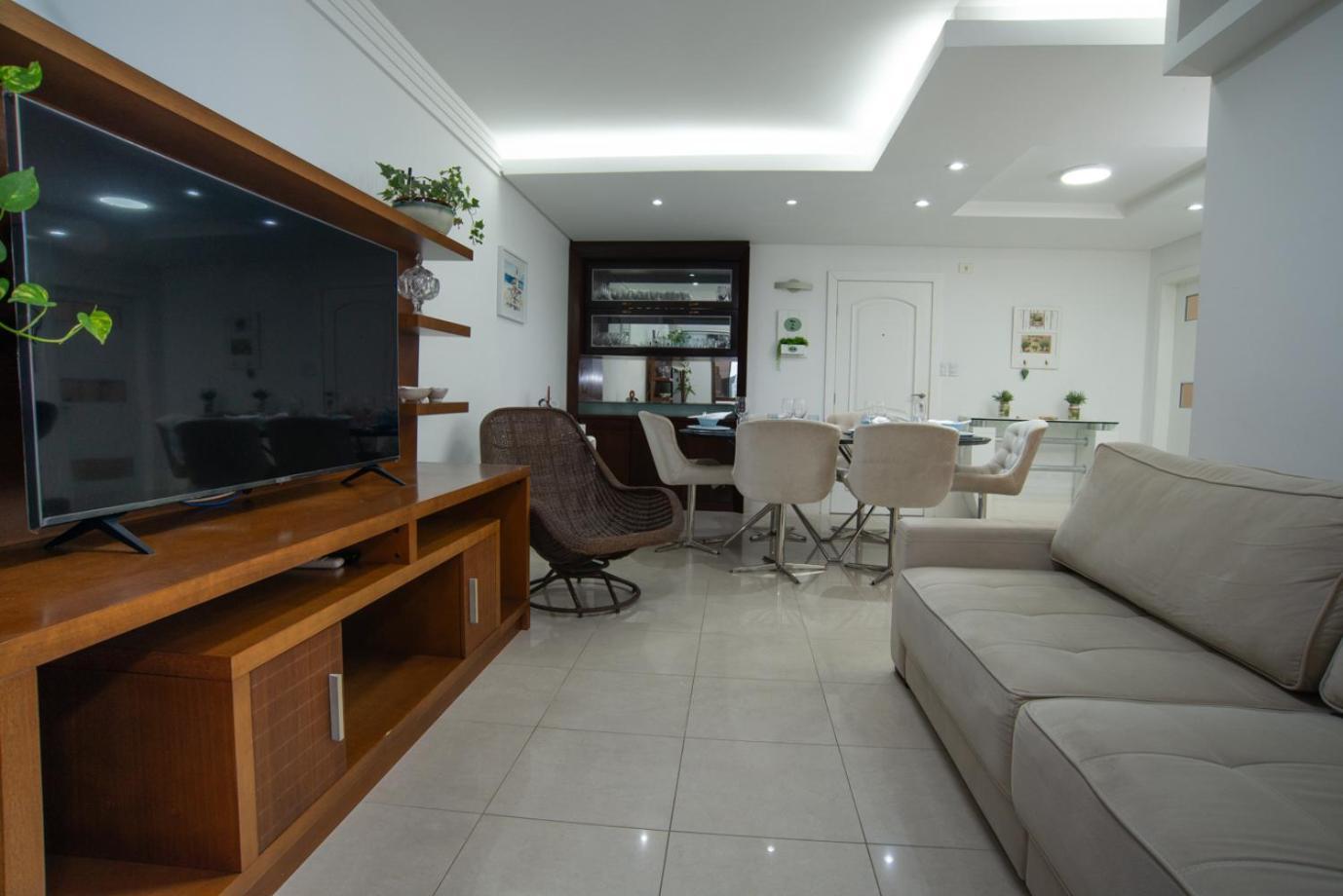 Apto Pe Na Areia Com Linda Vista Da Roda Gigante Apartamento Balneário Camboriú